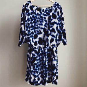 Blue patterned silk dress with pockets